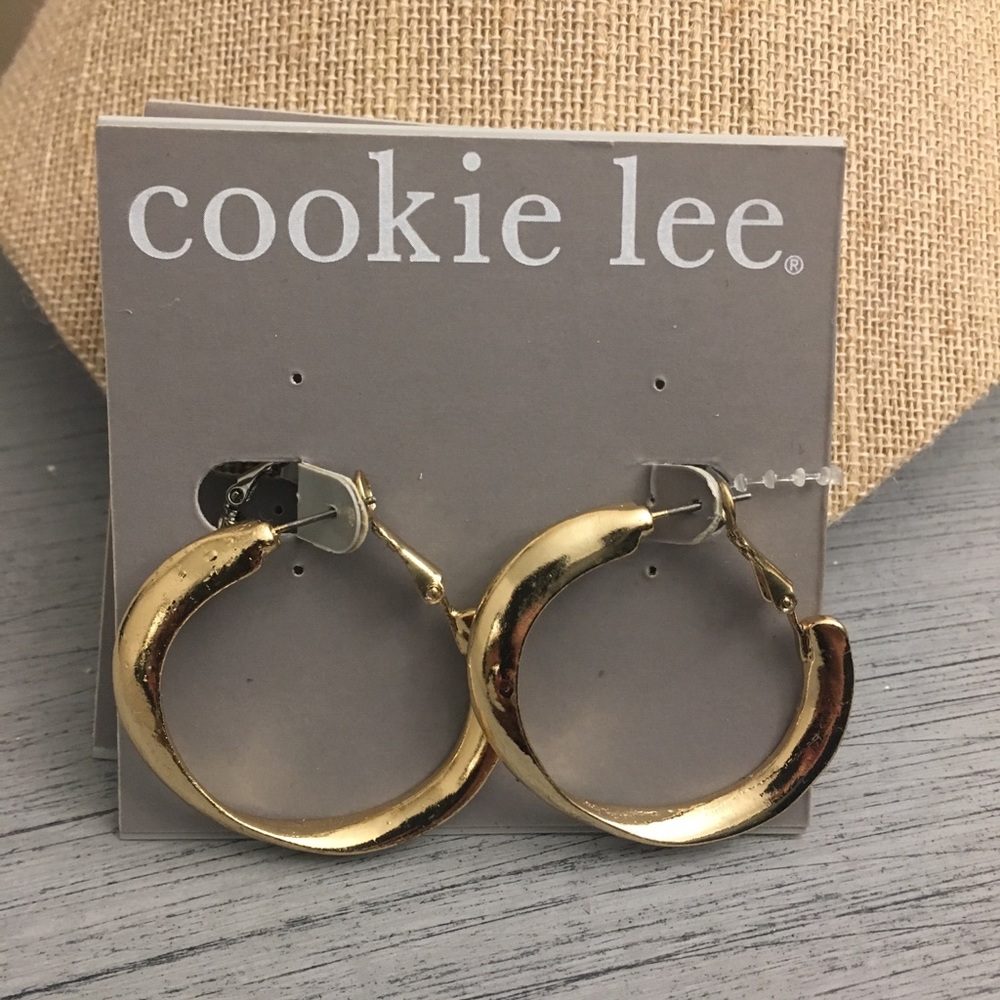 ⭐️Set ⭐️ Cookie Lee Hoop Earring